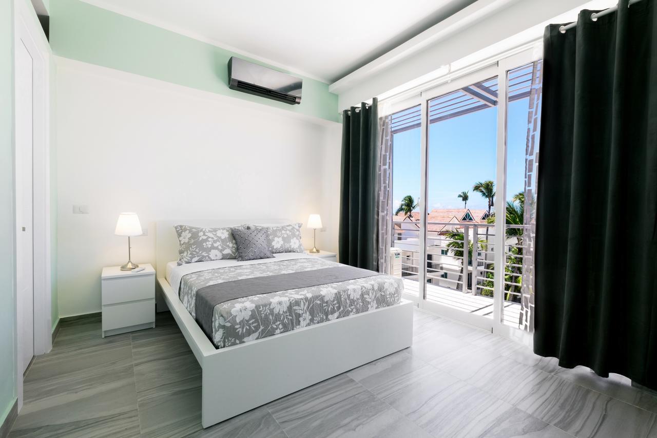 Ducassi Suites Beach Club & Spa Rooftop Pool Punta Cana Chambre photo